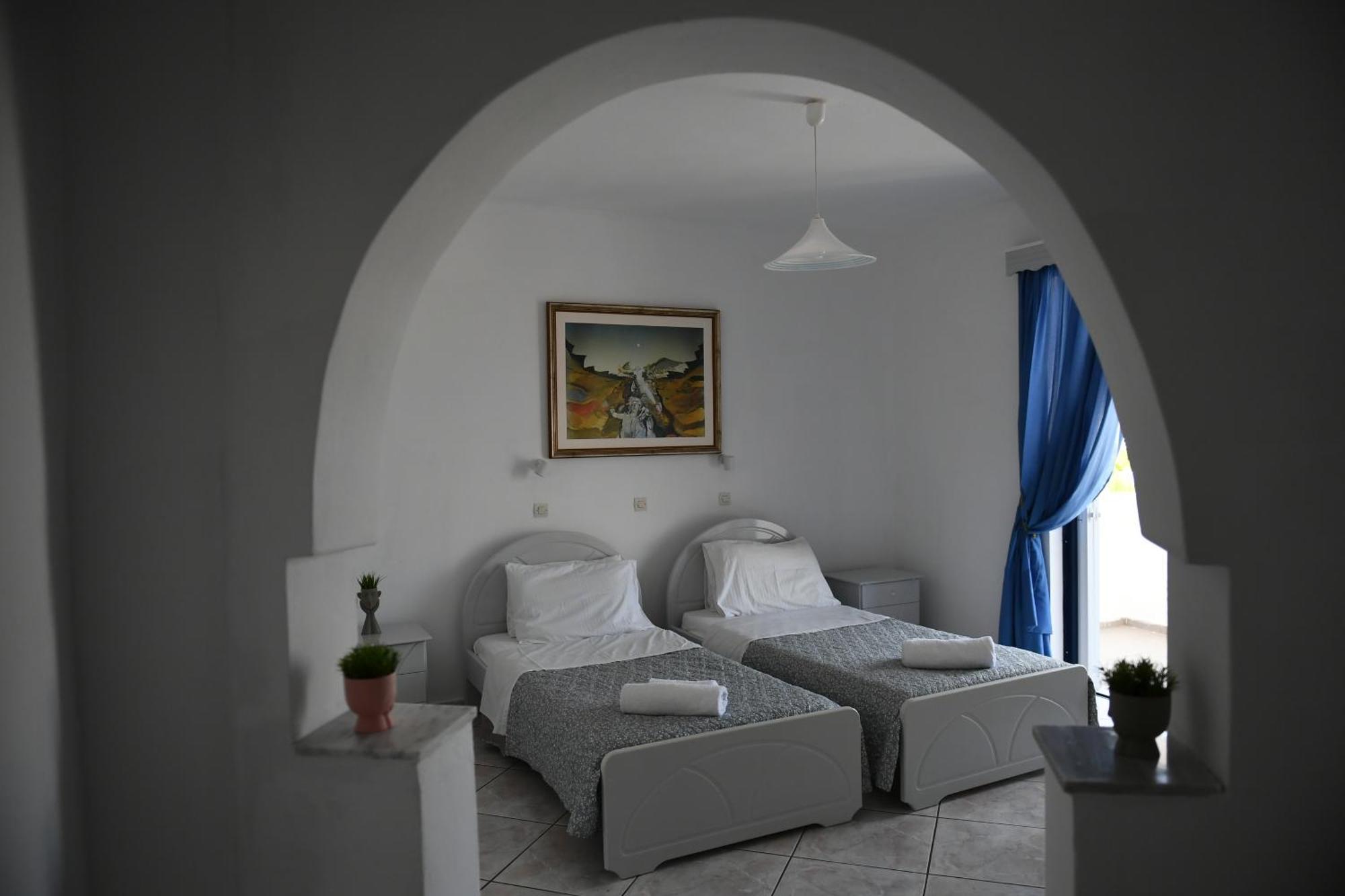 Mimis Apartments Kéfalos エクステリア 写真